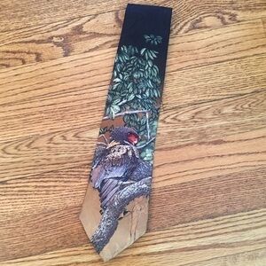 Vintage 90s Endangered Species “Bateleur” Eagle 100% Silk Brown & Tan Men’s Tie